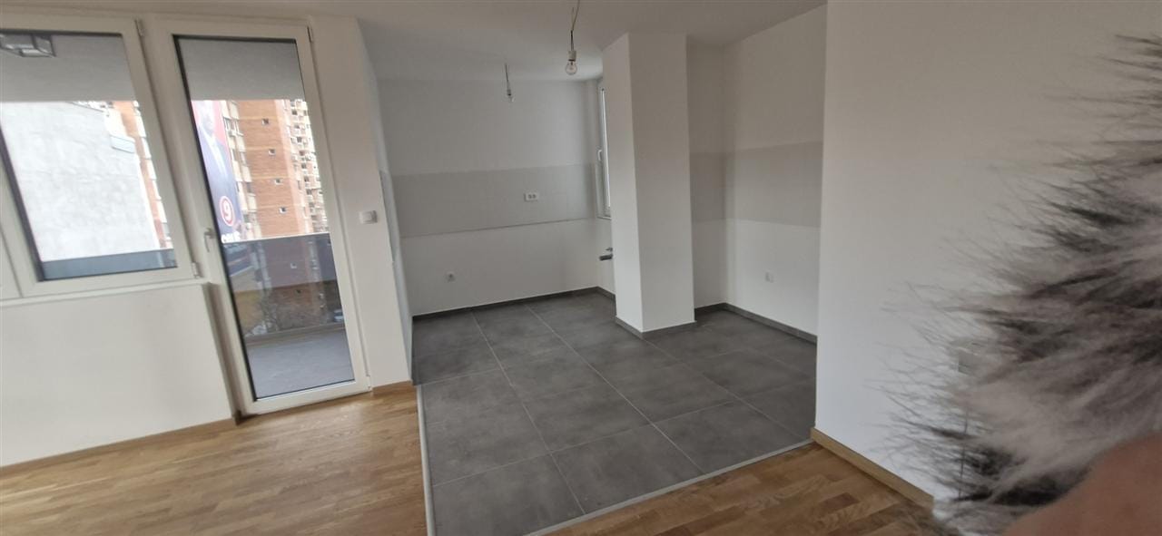 4-собен нов стан 95м2, Капиштец, 5 мин до ОУ Киро Глигоров