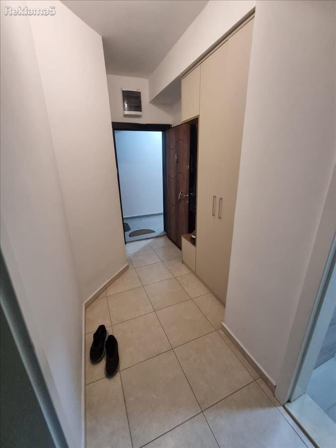 3-соби стан во Капиштец, 94m², комплетно реновиран и наместен