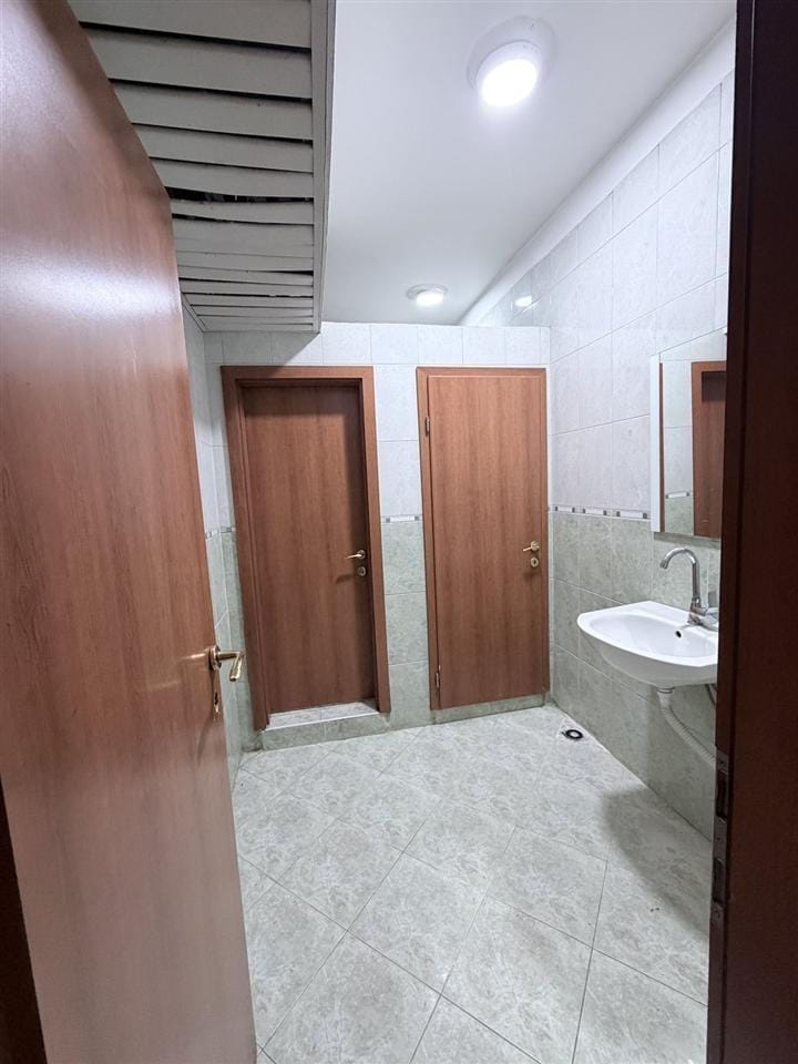 Деловен простор 118м² во Кисела Вода кај Симпо црниче