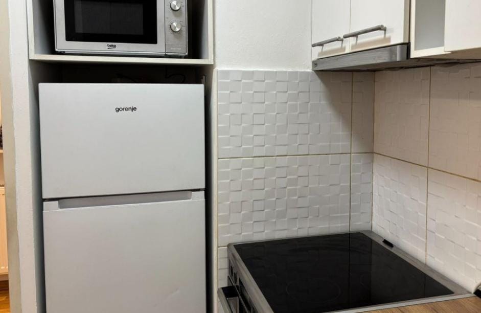 Наместена гарсоњера во Аеродром 35м2, 9 кат