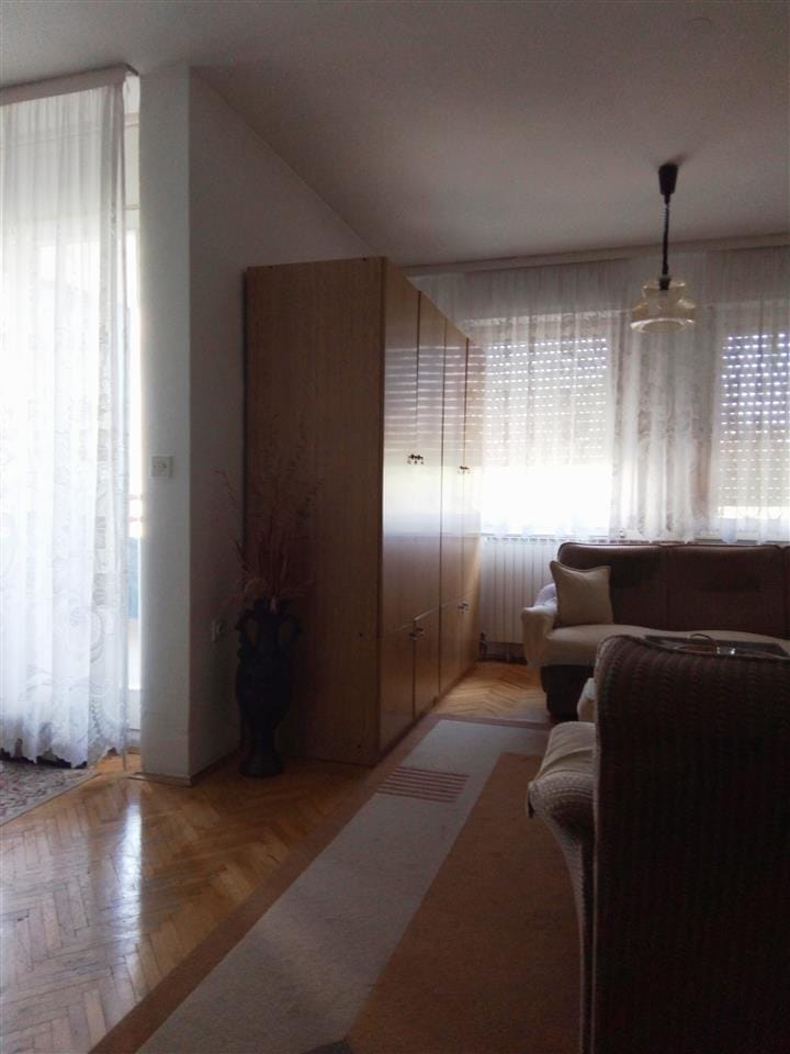 2-собен стан 72m² Ново Лисиче, 3 кат со лифт