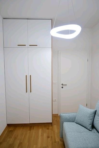 Stan so 2 spalni vo East Gate A1, Центар - 69m², nov