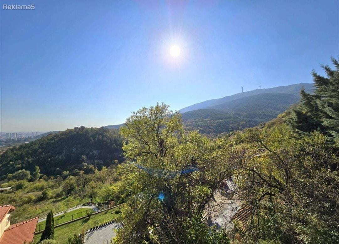 Prekrasna kuća sa 5 soba u Ždancu, Skopje - 140 m²