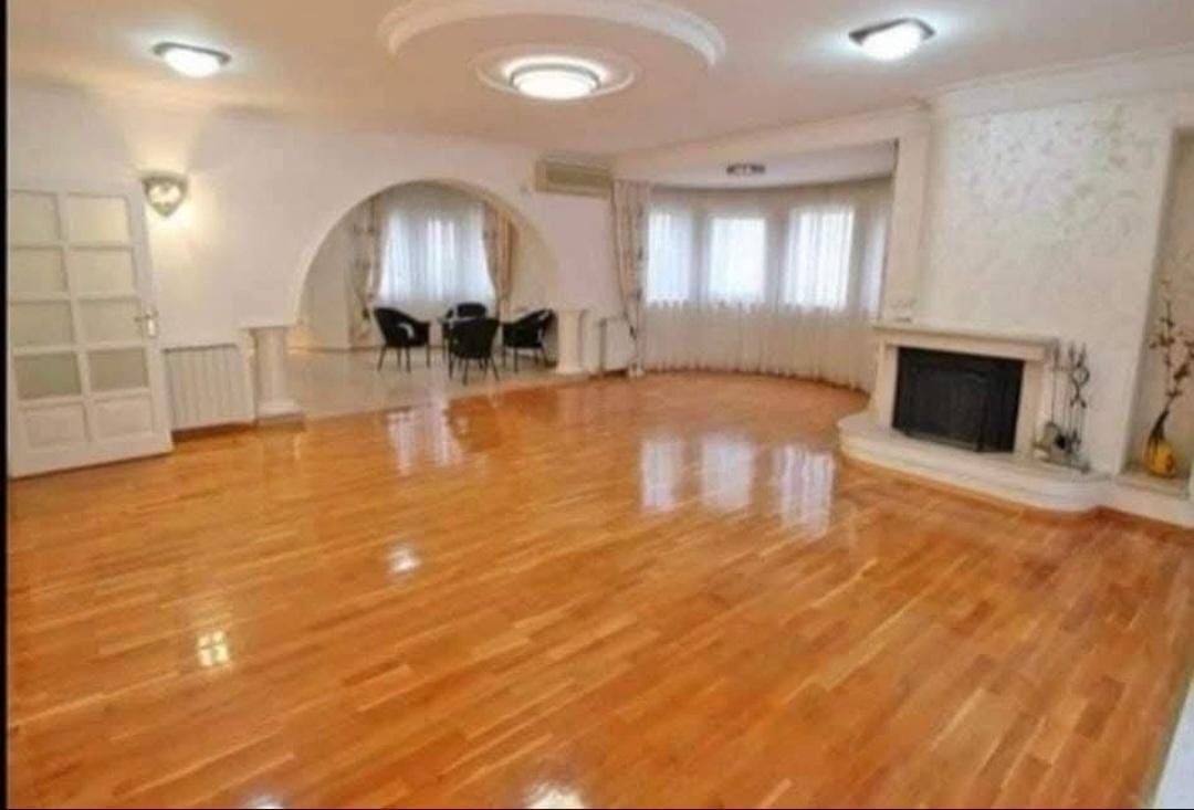 Самостојна куќа Тафталиџе - 300м², 6 соби, деловна намена