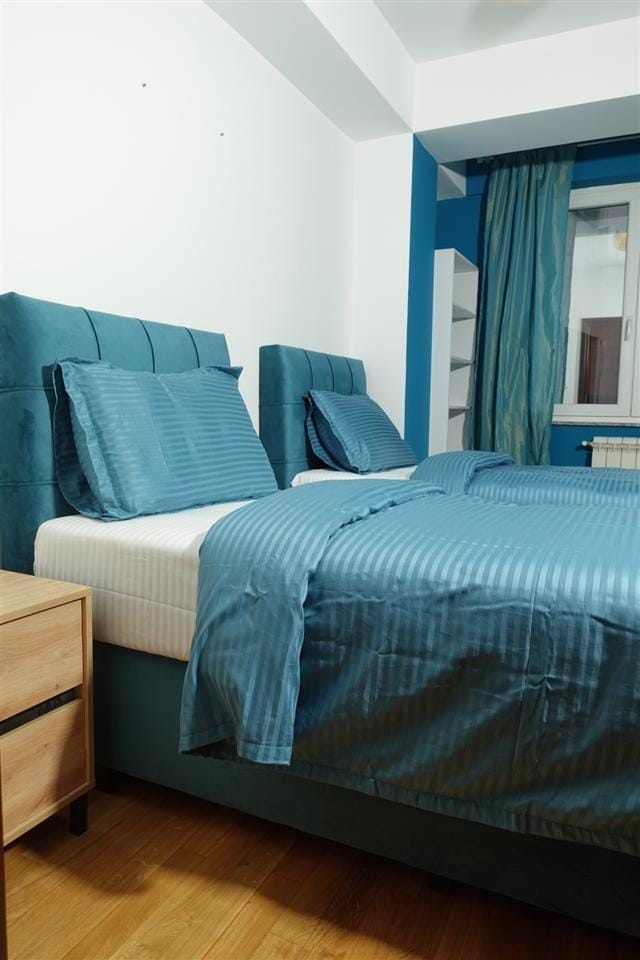 2-спални стан во Центар, бул. Клименt Охридски - 68 м²