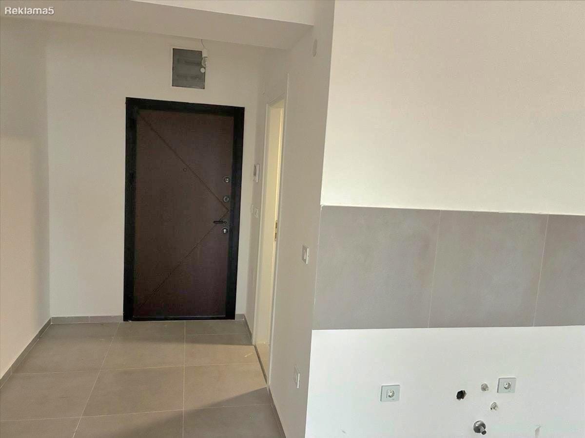 Празен стан 2.5 соби, 48м², Аеродром - Изнајмување