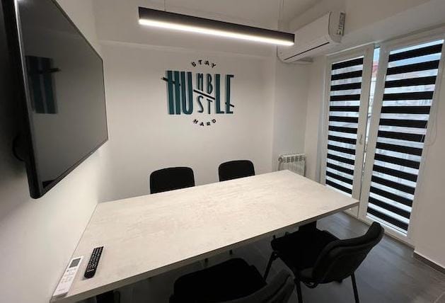 Нов стан во Дебар Маало, 3 спални, 84м², Карпош