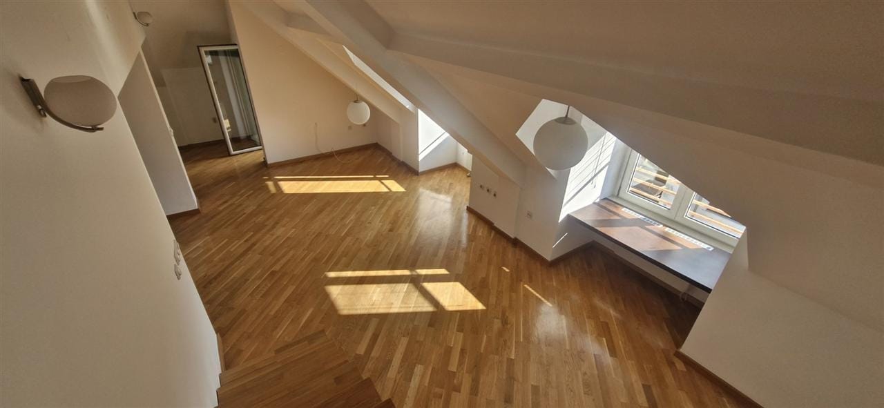 Трособен дуплекс стан во Ѓорче Петров, 97м2