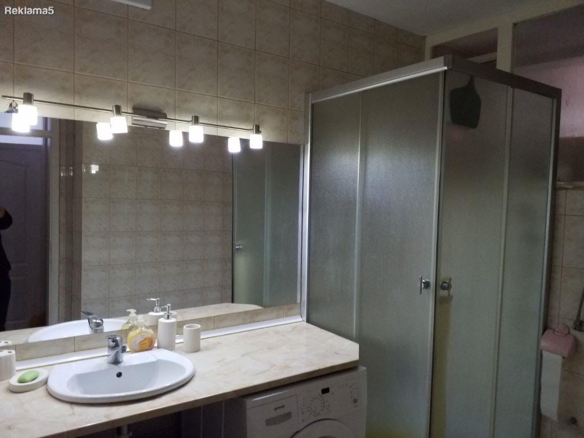 4-собен стан во Центар близу Ј.Б.Тито, 86m², наместен