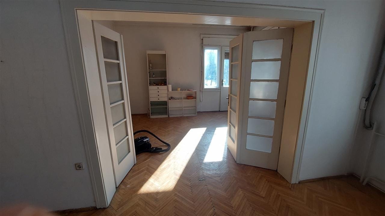 Стан 2 спални, Центар, градски парк, 101m² + подрум