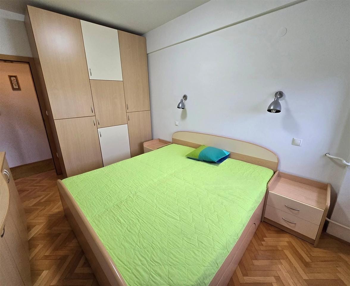 Комплетно наместен стан од 85м² во Карпош 4, Скопје