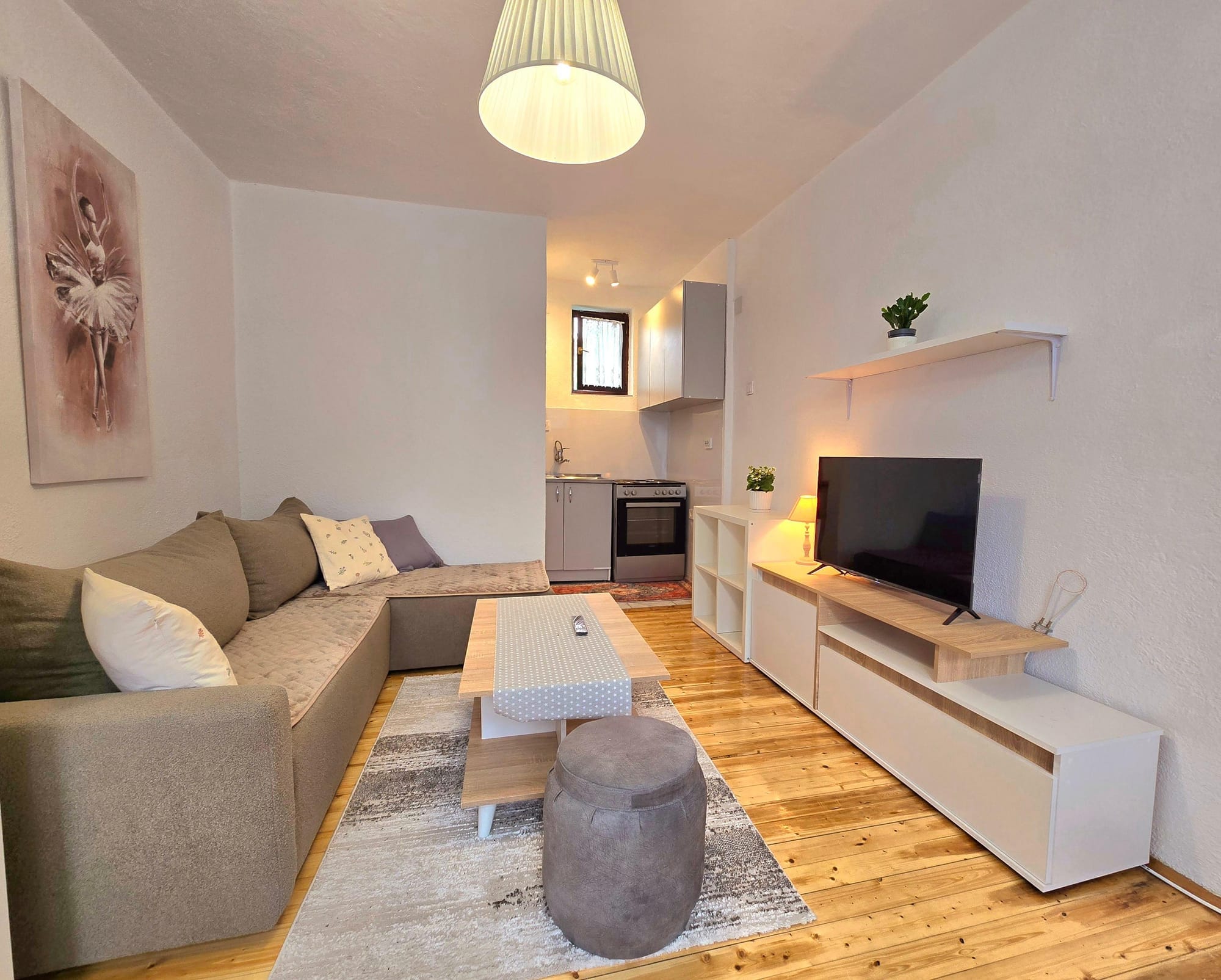 Гарсоњера 1.5 соби, 28м² во Ѓорче Петров, Скопје