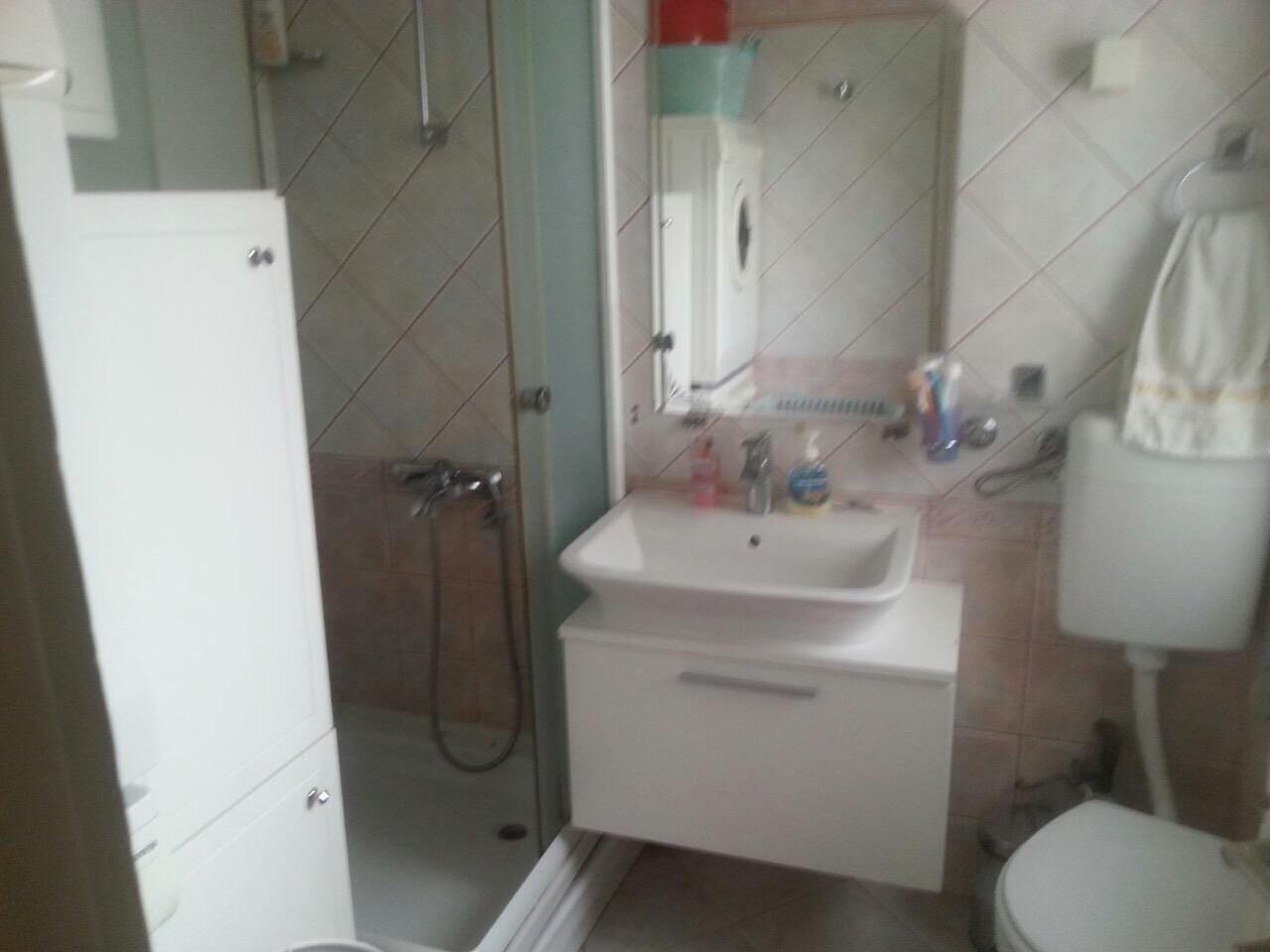 Stan 3 spalni, 93m² Novo Lisice, Skopje - renoviran so terasa