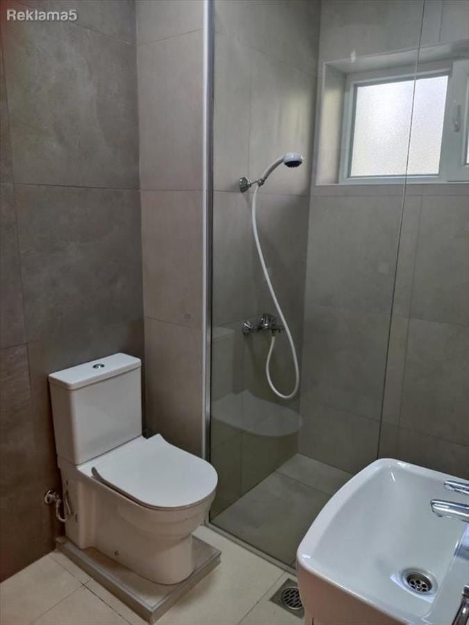3-соби стан во Центар за деловна намена, 68 м²