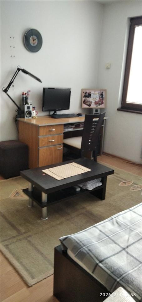 2-собен наместен стан, Аеродром, 49м2
