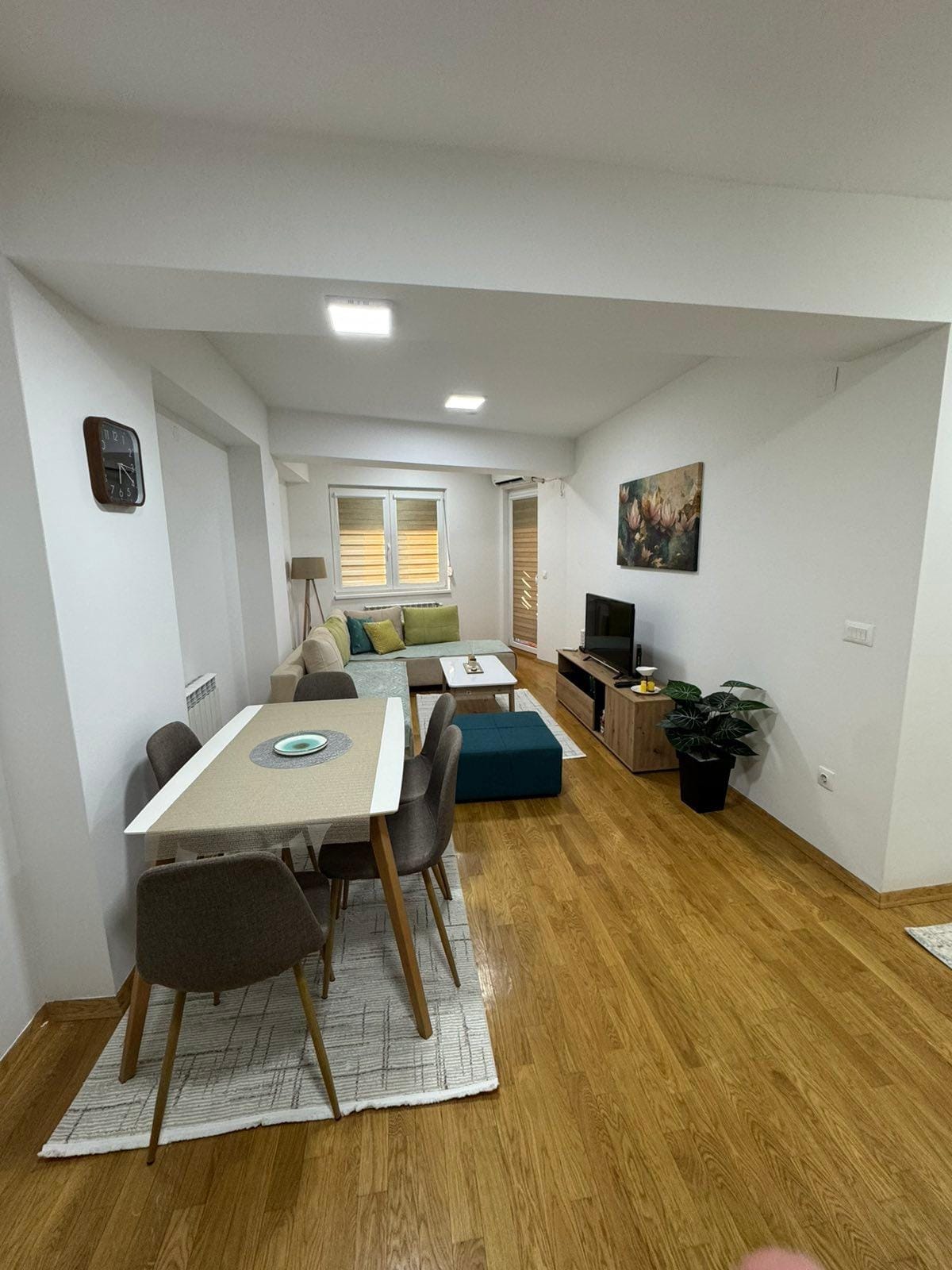 3-собен стан во Центар-Капиштец, 64м², наместен, паркинг