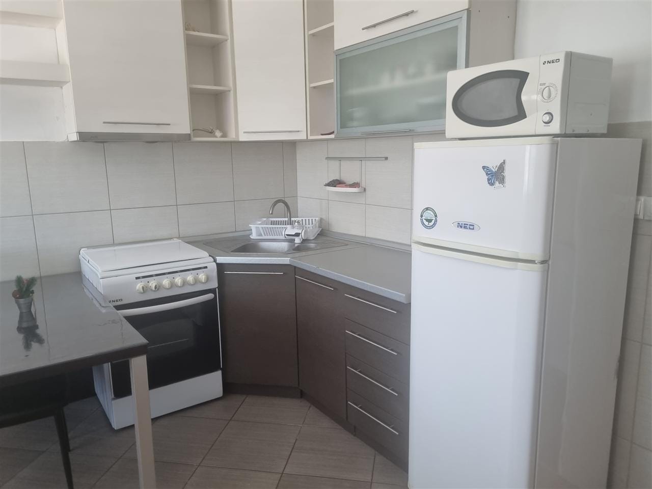 1-спална 2-соба стан за издавање во Кисела Вода, 41 м²