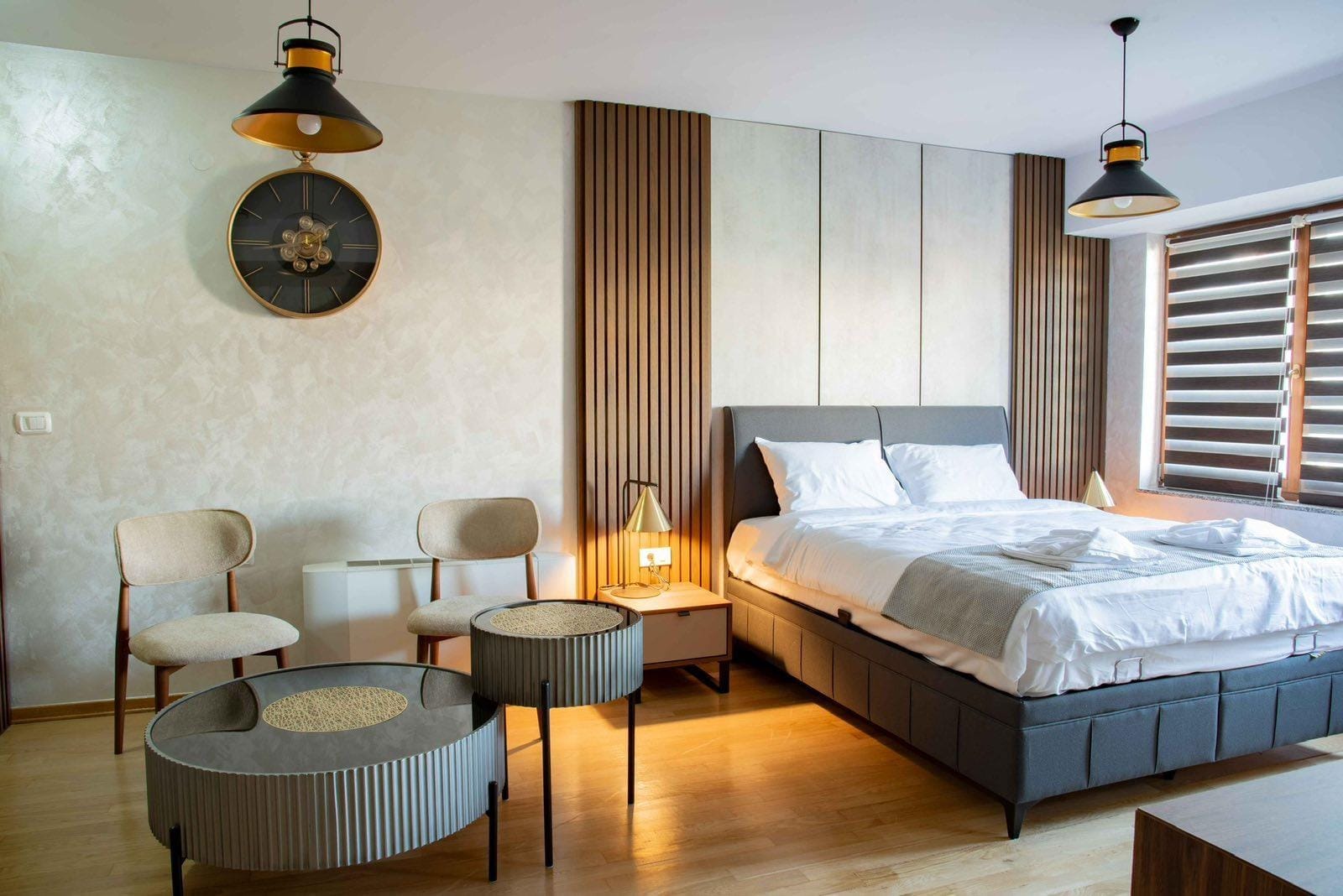 Луксузен 2-собен стан во Центар, 50м², нов, опремен