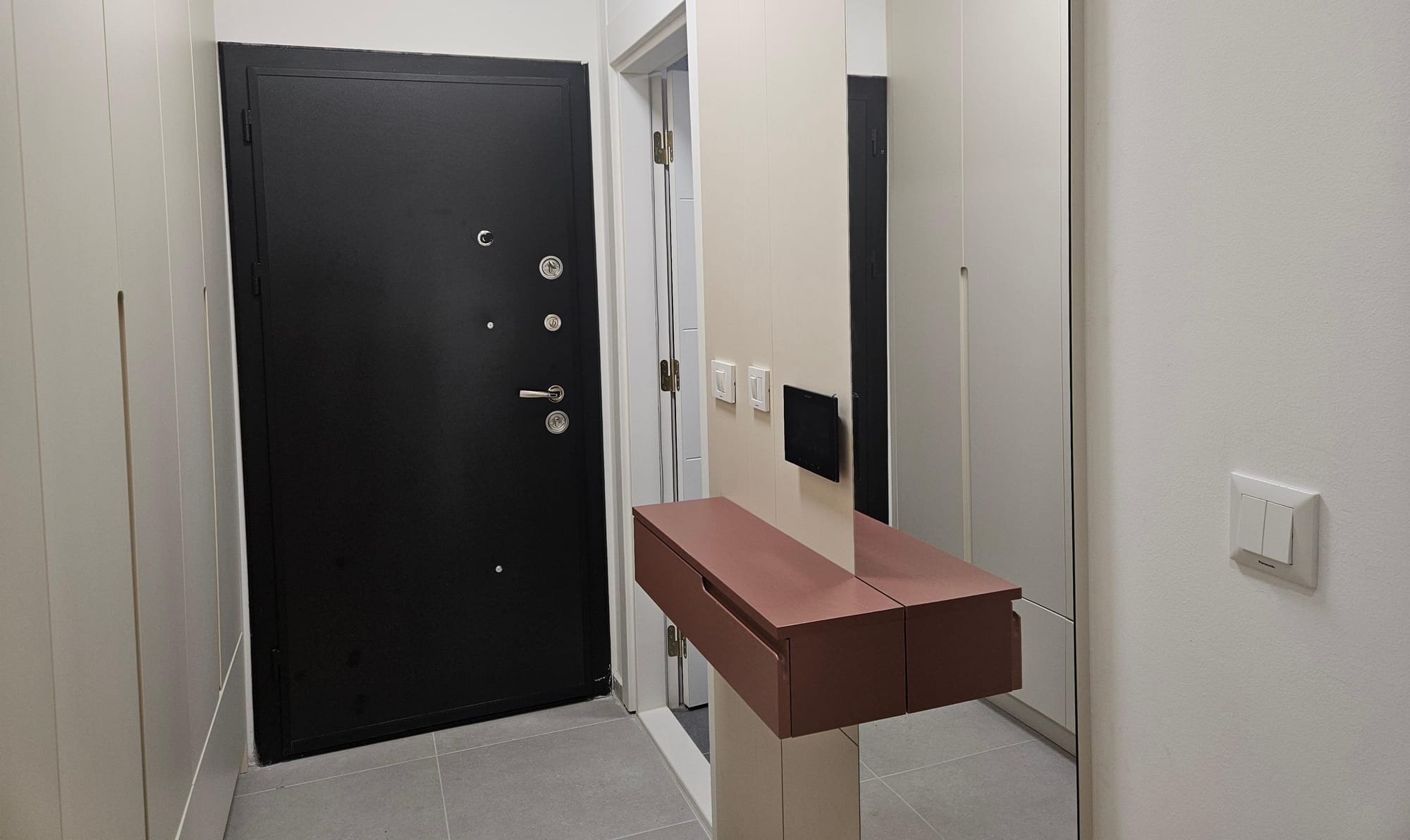 Лукс уреден стан во Центар, 2 соби, 50м² - Се издава