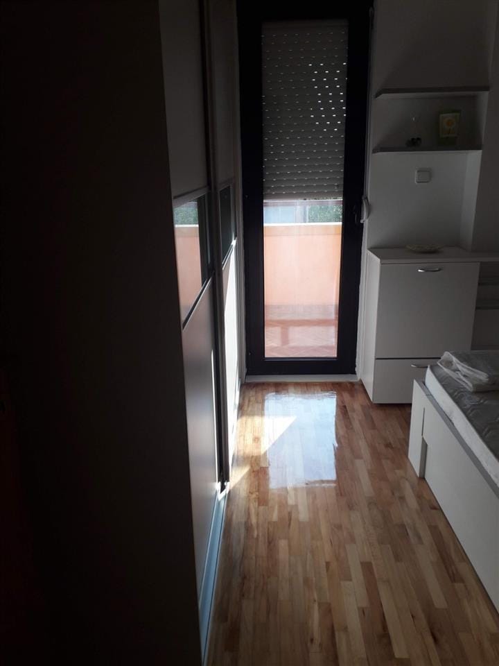 2-соби стан, наместен, Карпош - 56м², балкон