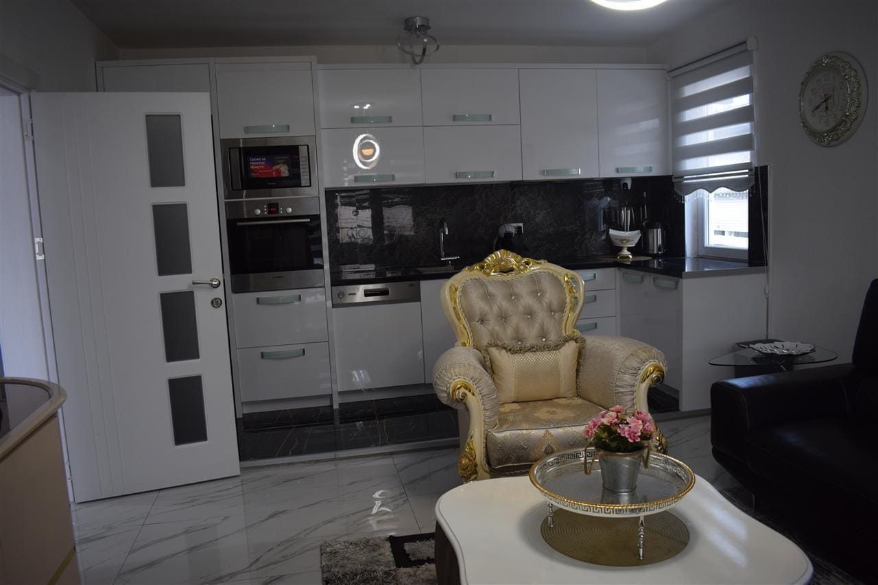 Луксузна куќа 5 соби, Центо, 156м²