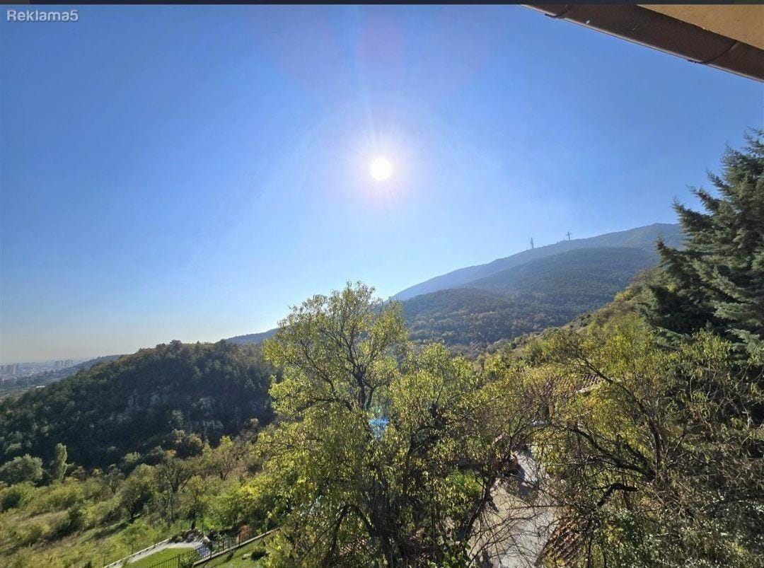 Prekrasna kuća sa 5 soba u Ždancu, Skopje - 140 m²