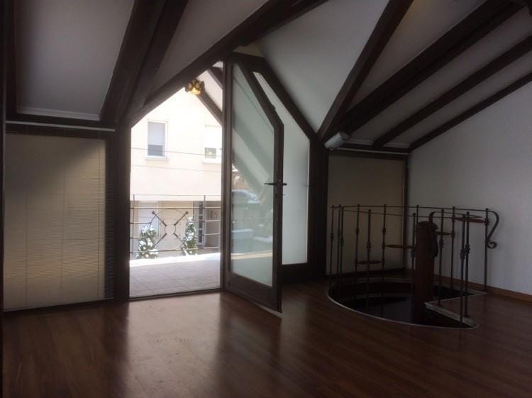 3-собен стан/деловен простор, Капистец/Вodno, 90 m²