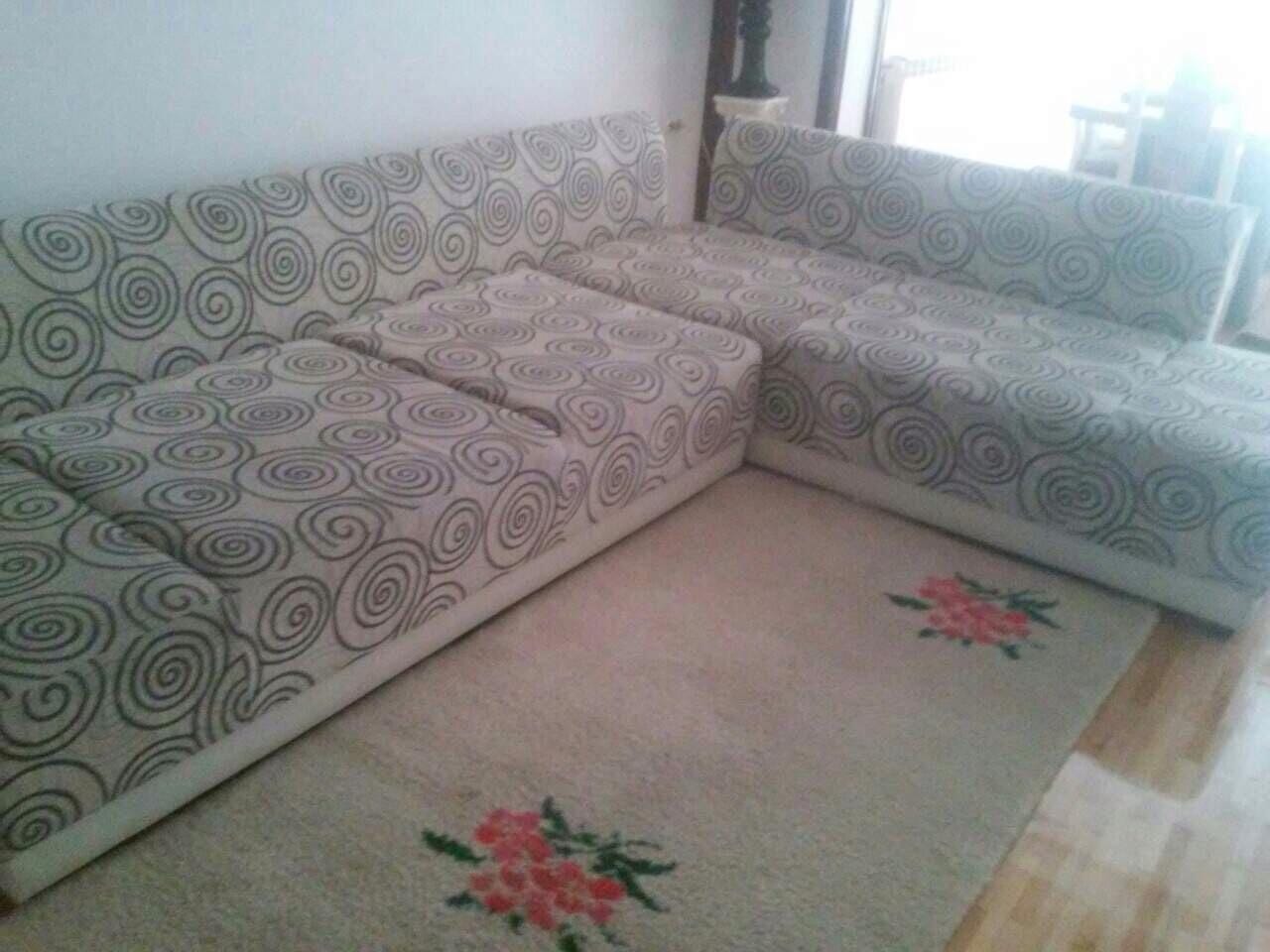 Комплетно опремена куќа Чрнече, 240 м², 6 соби, 2 ката