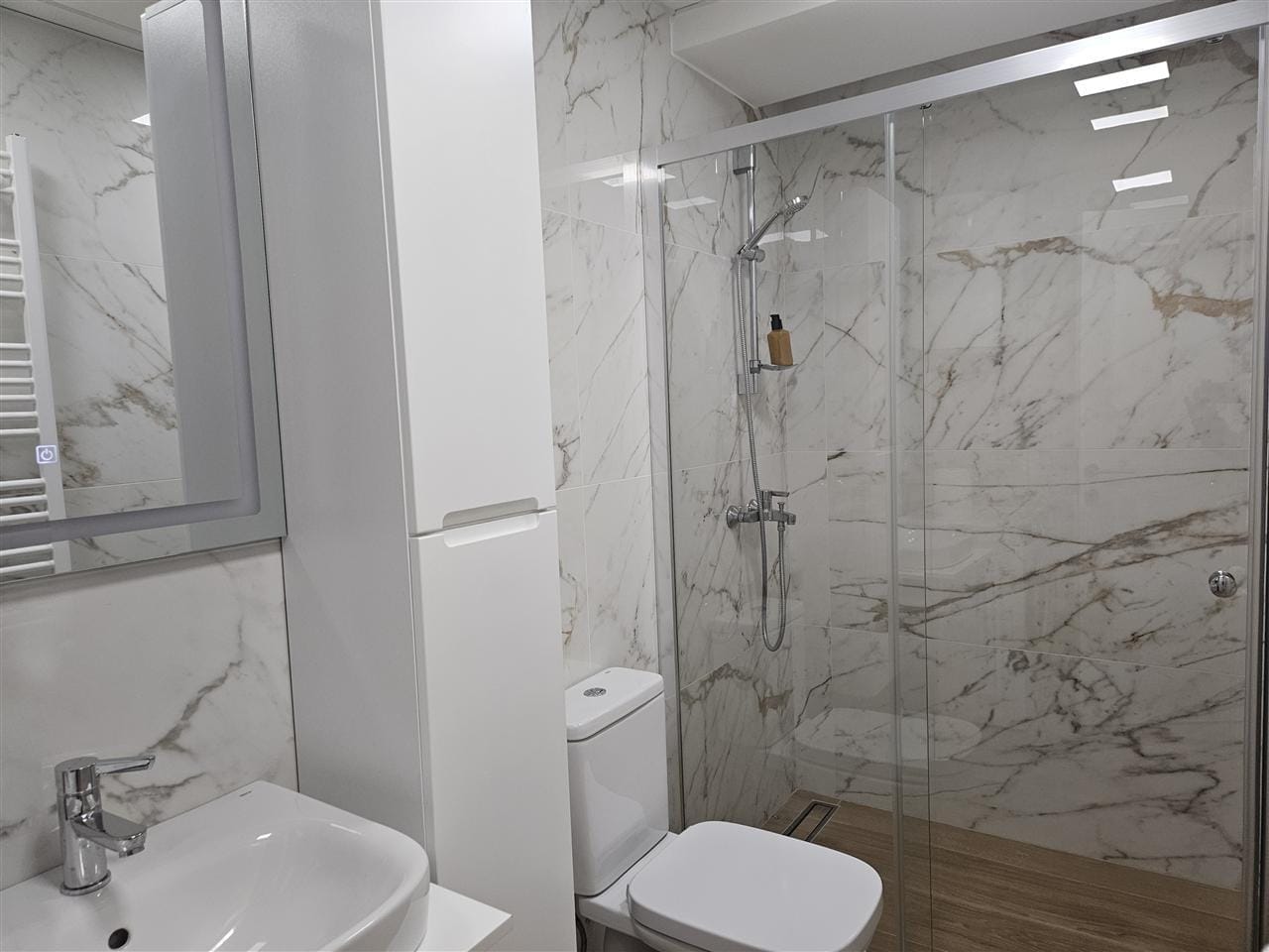 Nov stan 2 sobi, 60 m² - Centar, Skopje
