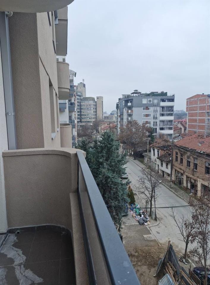 Нов трособен стан 71м2, Центар, 4 кат