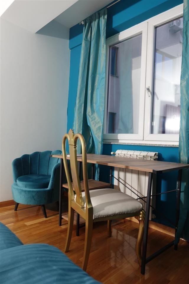 2-спални стан во Центар, бул. Клименt Охридски - 68 м²