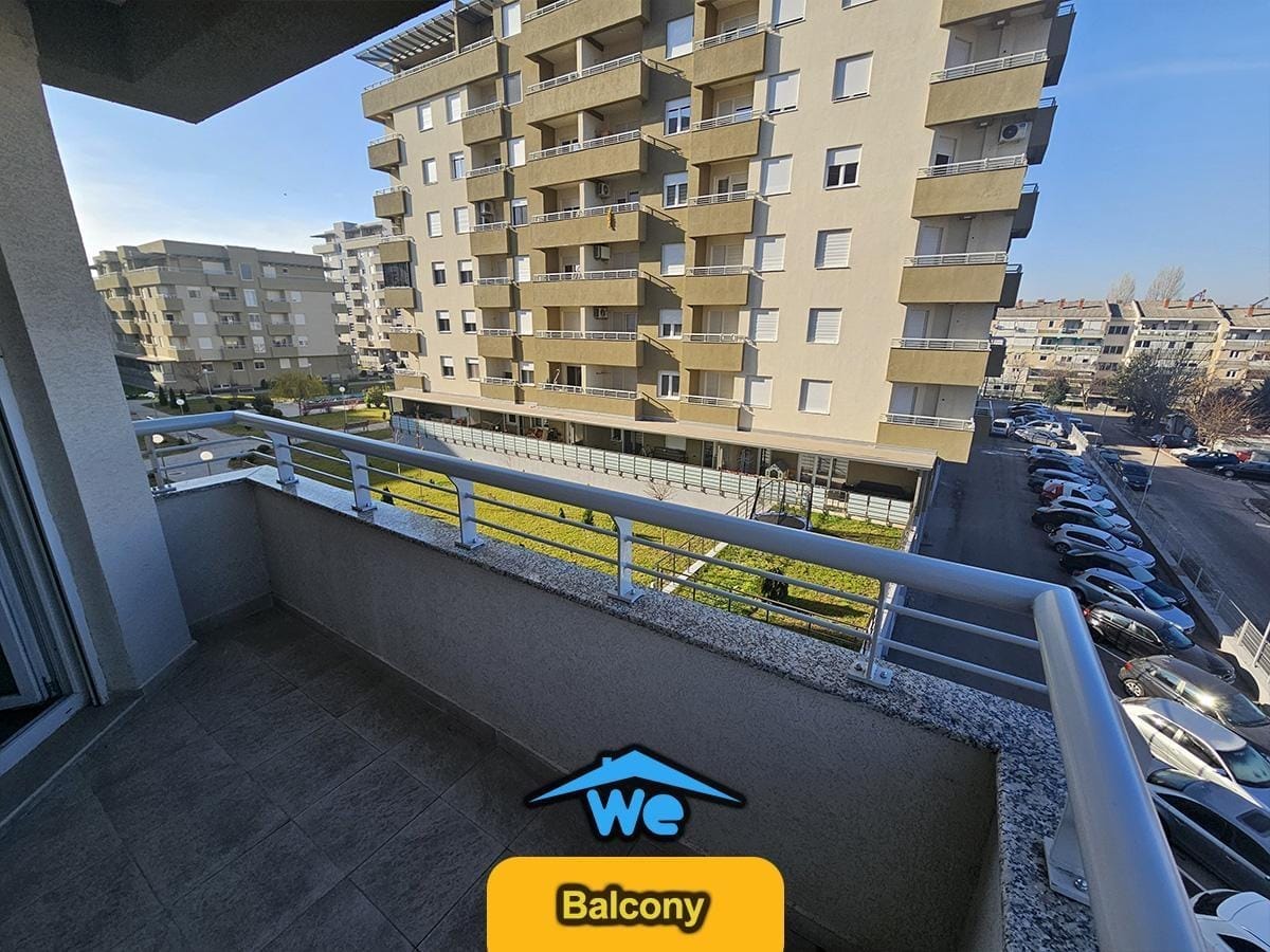 Луксузен трособен стан 76м2 за изнајмување - Штип