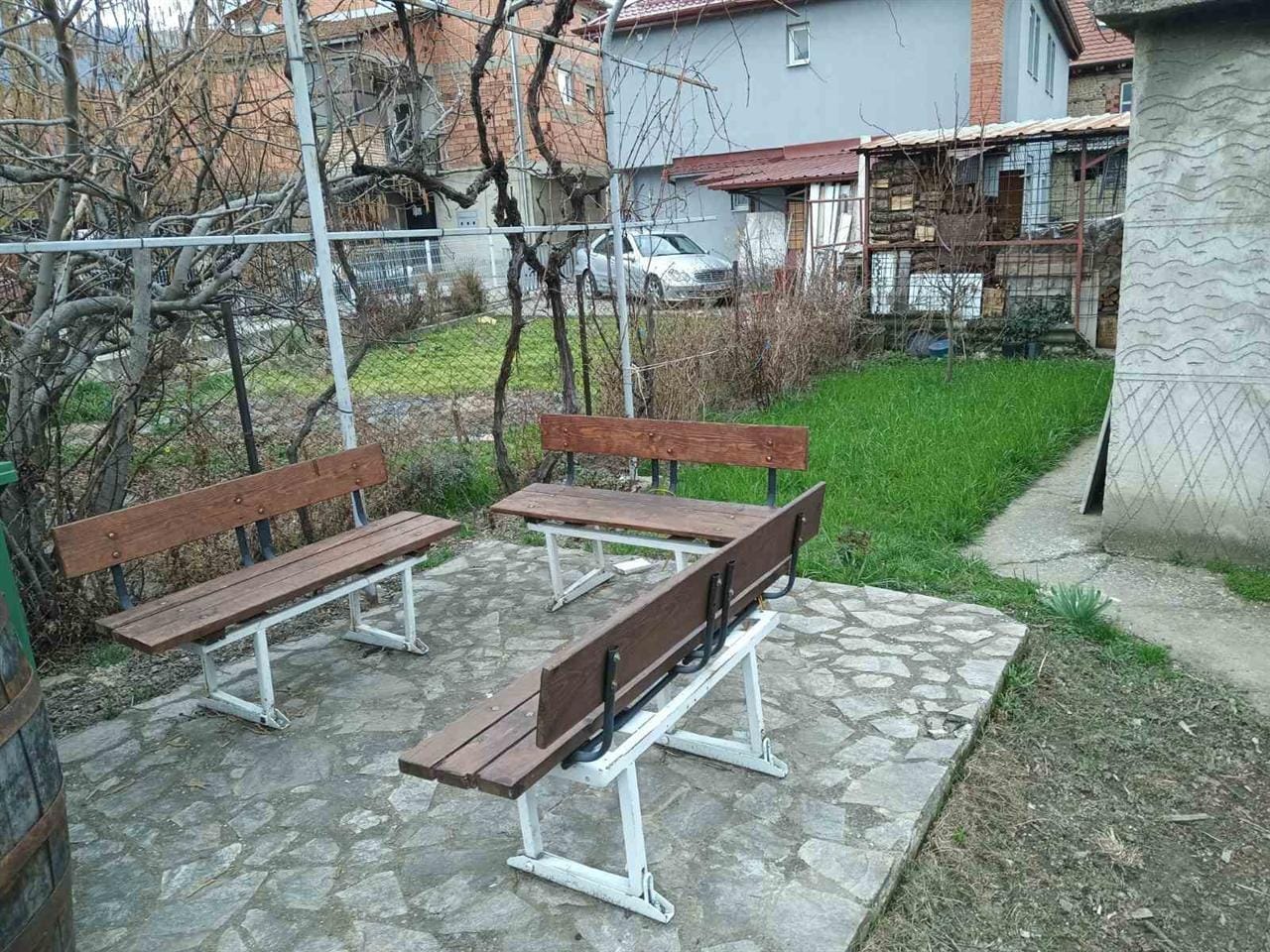 Куќа 3 соби 100м² со двор, Охрид - 120.000 EUR