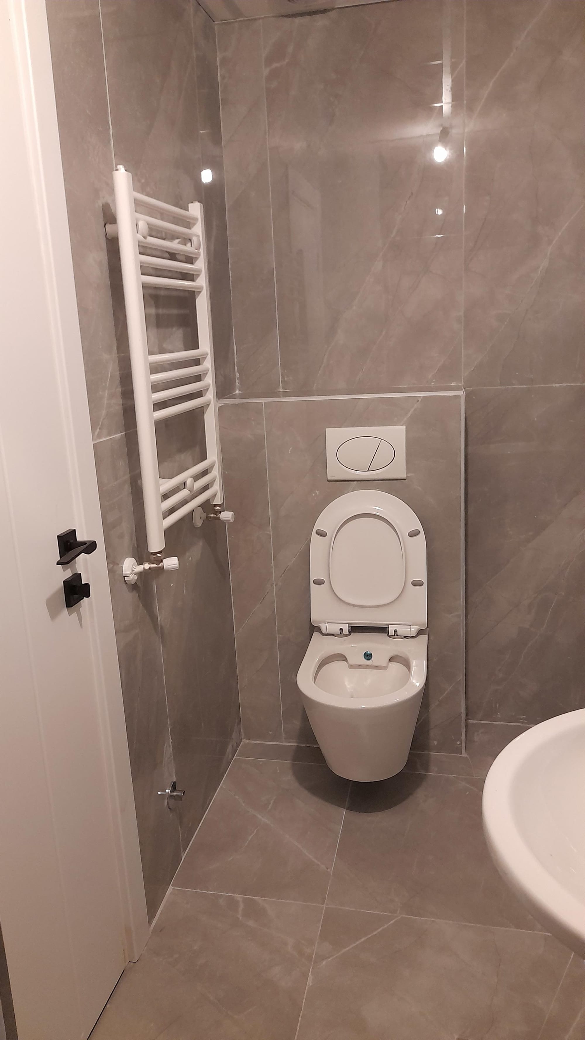 Стан 2 спални, тераса, Кисела Вода - 62м2