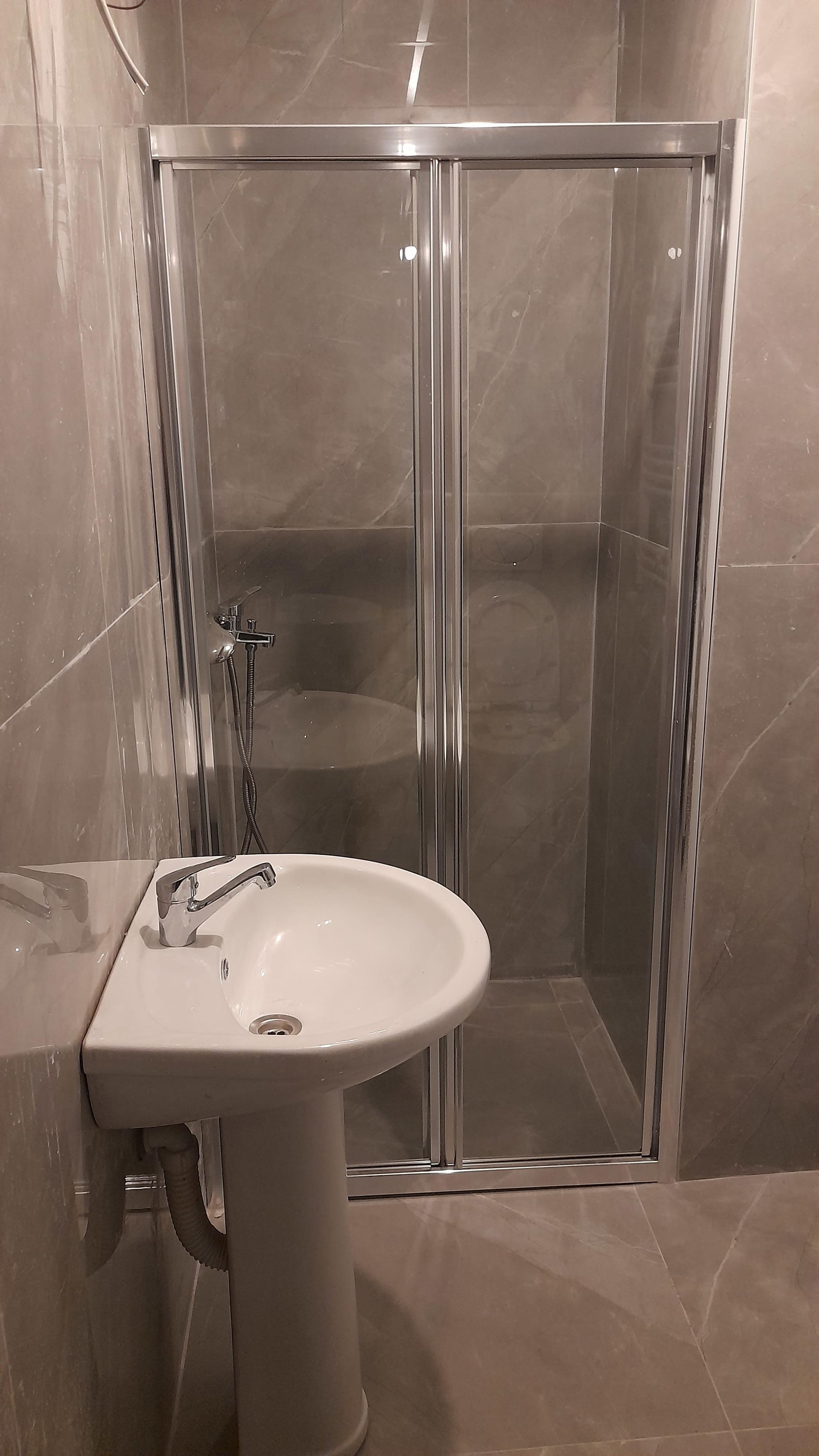 Стан 2 спални, тераса, Кисела Вода - 62м2