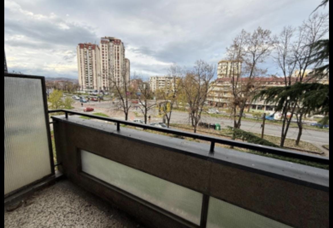 Двособен стан во Дебар маало, Центар - 64м2, наместен