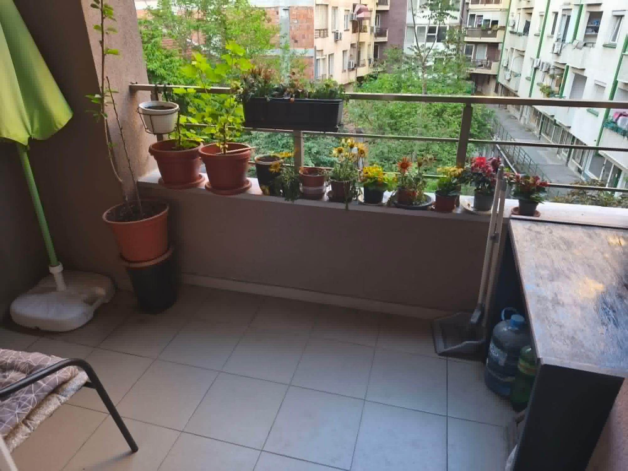 Стан 1 спална, Кисела Вода, 60м² со тераса и лифт