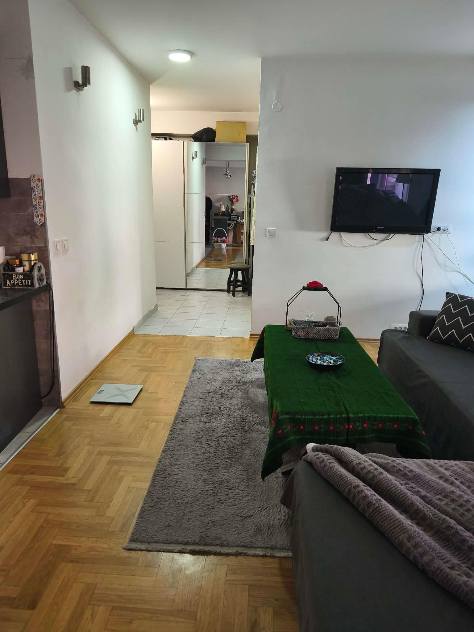 Стан 1 спална, Кисела Вода, 60м² со тераса и лифт